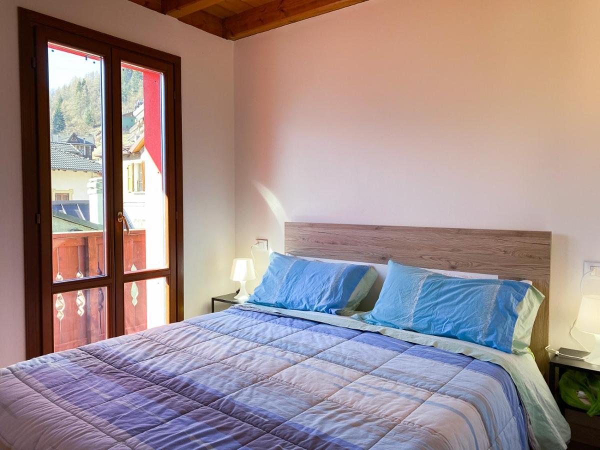 Apartmán Mansarda Corno D'Aola Ponte Di Legno Exteriér fotografie