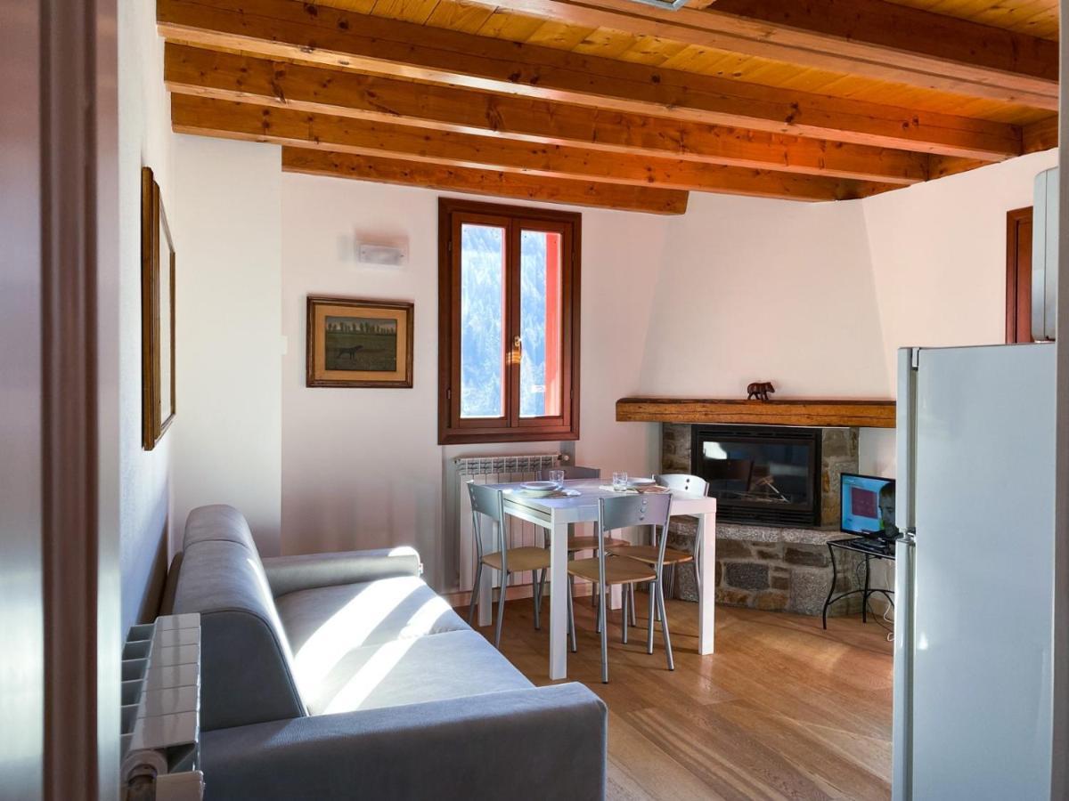 Apartmán Mansarda Corno D'Aola Ponte Di Legno Exteriér fotografie